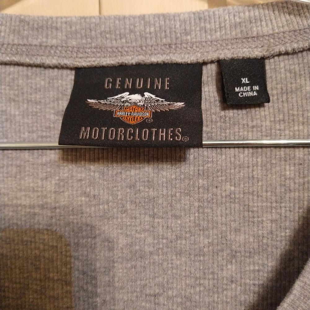 Harley- Davidson Women's Willie G Skull Snap Front Long Sleeve Henley -Size XL - Picture 4 of 13
